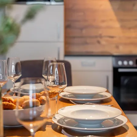 Tauern Mitterwirt 304 アパート ピーゼンドルフ