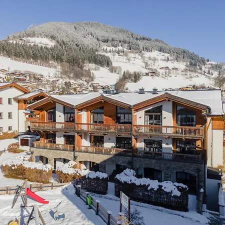 Tauern Mitterwirt 304 アパート *